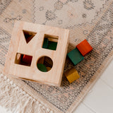 QToys | Post Box