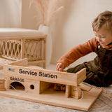 QToys | Solid Wooden Service Station