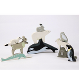 Tender Leaf | Polar Animals Display Shelf Set